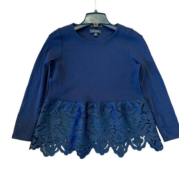 Ann Taylor navy scalloped eyelet hem sweater small - Picture 1 of 8